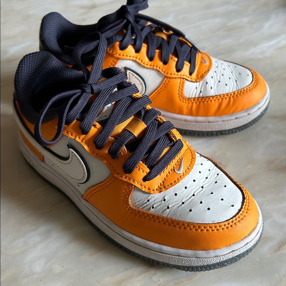 Nike Force 1 Low SE Orange‎ Navy Clown Fish Kids Toddler Boys Size 11C